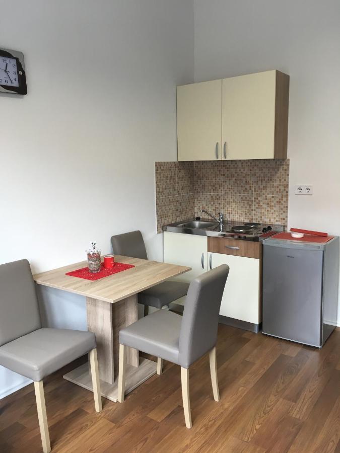 Centar Oaza Apartment Zagreb Exterior photo